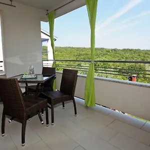  Apartment Kimi Kroatien
